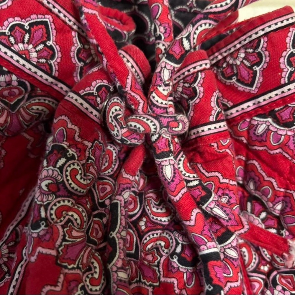 Vera Bradley retired “Frankly Scarlet” Back Pack - Picture 5 of 6